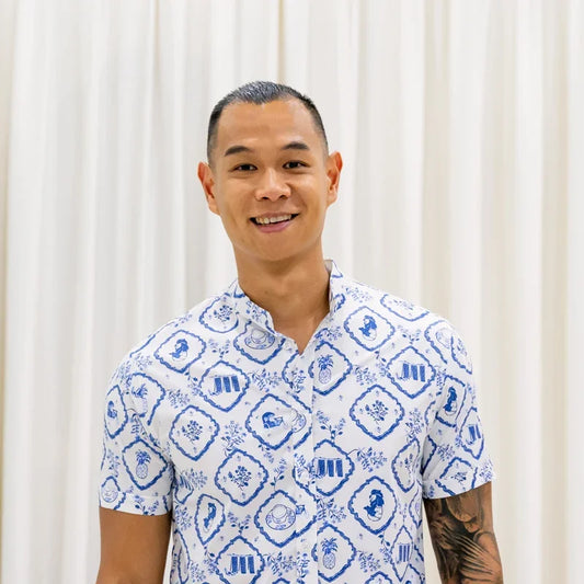 Heritage Series - Men's Shirt in Porcelain Motif (Classic Fit) by Le Petit Society — image 2