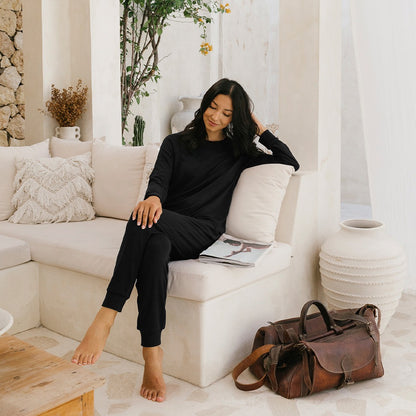 Airmode Jogger Set in Noir Exhale by Selenight Co — image 3