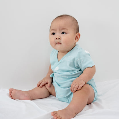 Baby Organic Short Sleeves Kimono Top in Cloud Print by Le Petit Society — image 4