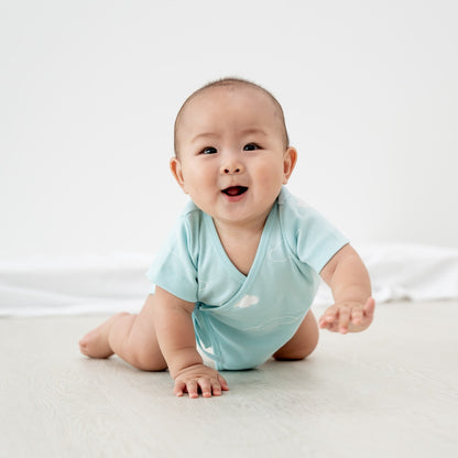 Baby Organic Short Sleeves Kimono Top in Cloud Print by Le Petit Society