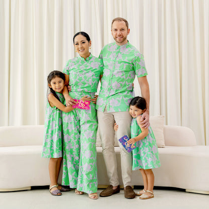 Heritage Series - Men's Shirt in Green Orchid Print (Classic Fit) by Le Petit Society — image 4