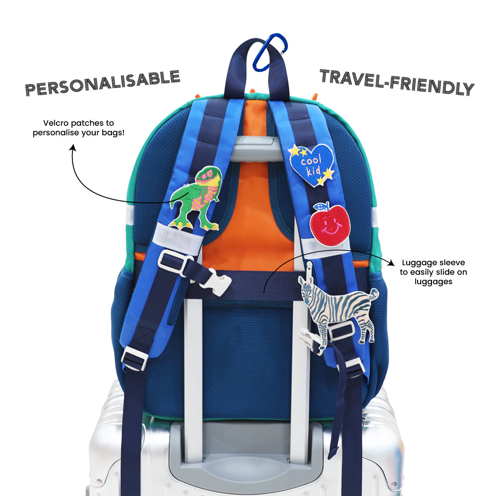 Infographic showing the personalisable and travel-friendly aspects of the kids school bag.
