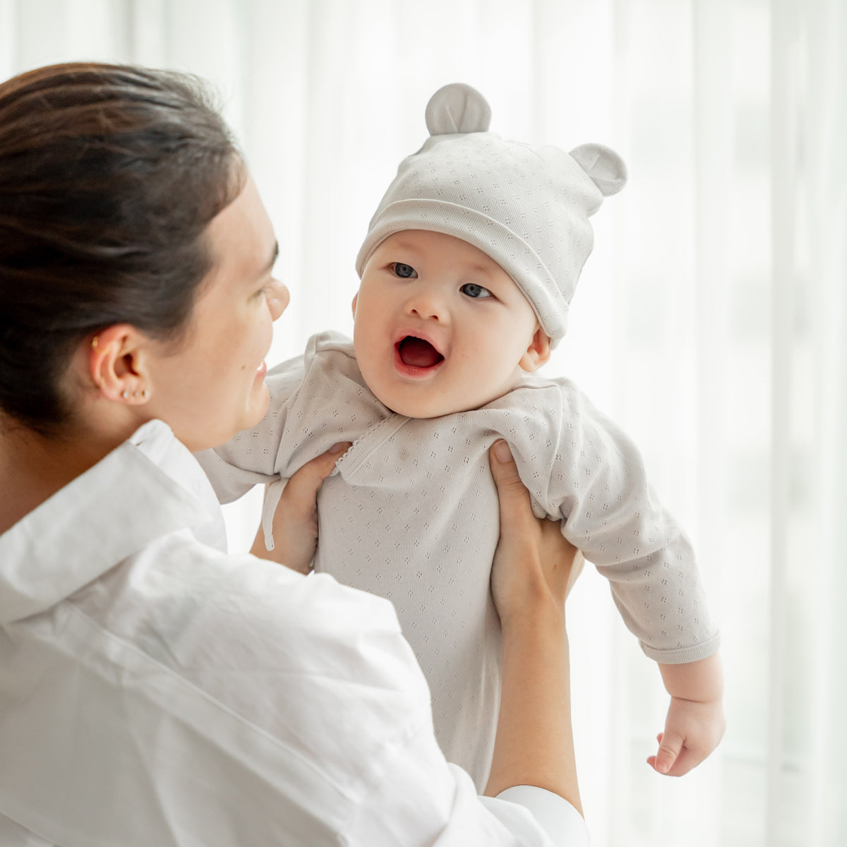 Organic Baby Bear Hat in Grey by Le Petit Society