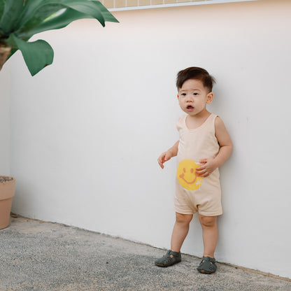 Resort Series in Baby Smiley Romper by Le Petit Society — image 8