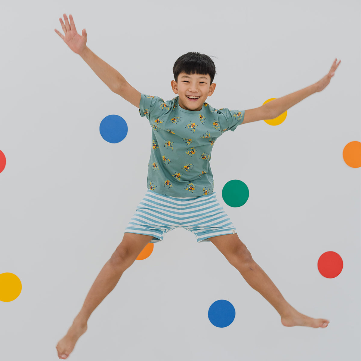 Made For Play - Kids Boxy Tee in Spider Print by Le Petit Society — image 2