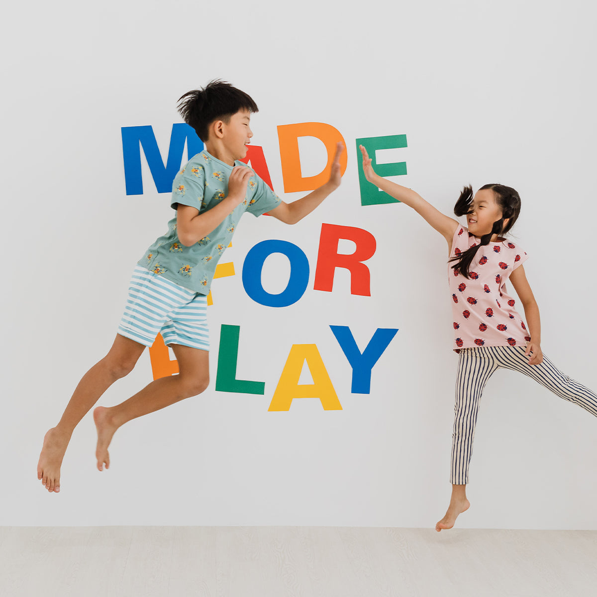 Made For Play - Kids Boxy Tee in Spider Print by Le Petit Society — image 5