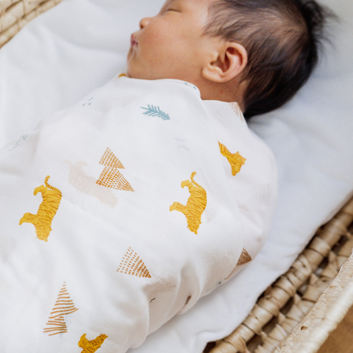 Baby Organic Swaddle in Tiger by Le Petit Society — image 2