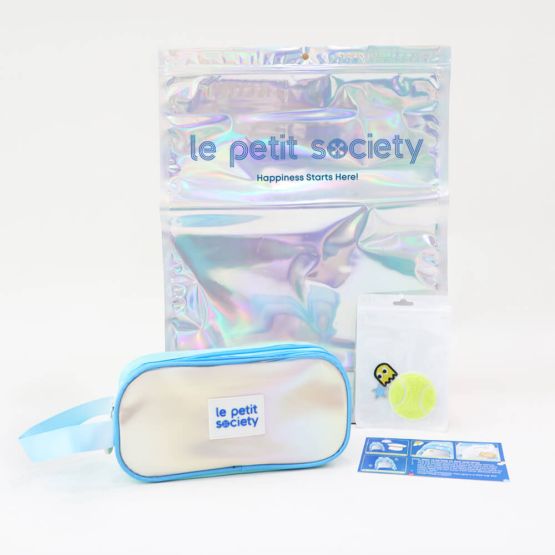 A customisable party pack of a pencil case and tennis-themed sticker patches by Le Petit Society.