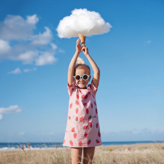 Made For Play - Girls T-shirt Dress in Strawberry Print