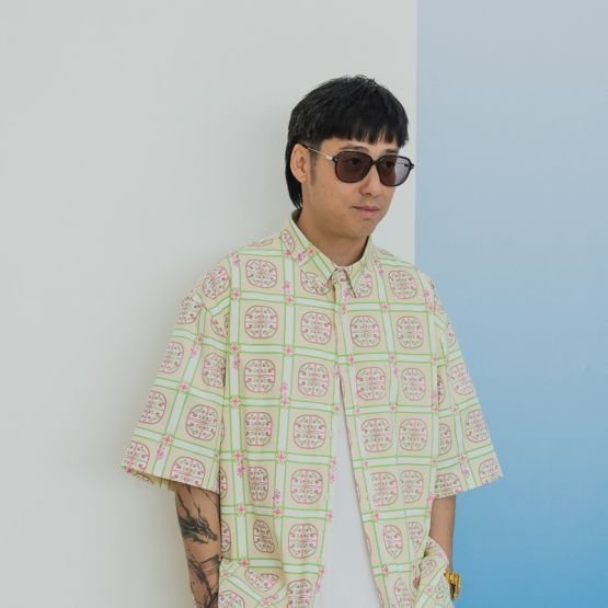 Heritage Series - Men's Shirt in Beige Peranakan Print (Relaxed Fit)